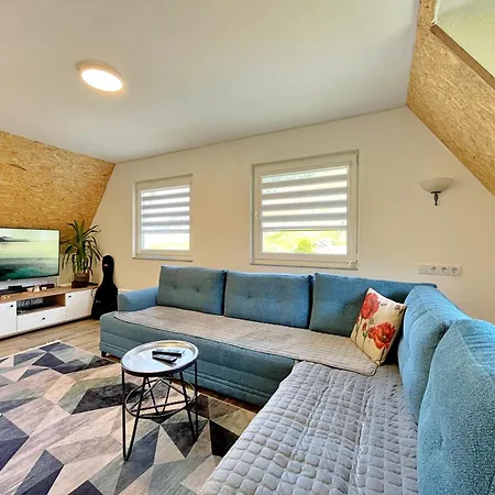 Planinska Kuca Kosutic Brvnara Tusila