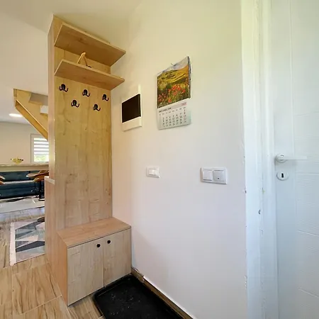 Planinska Kuca Kosutic Horská chata Tusila