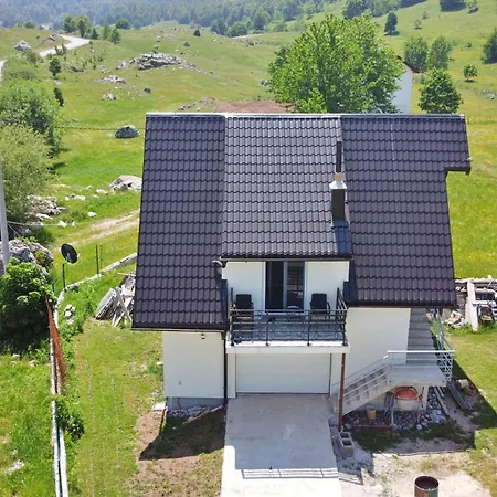 Planinska Kuca Kosutic Tusila